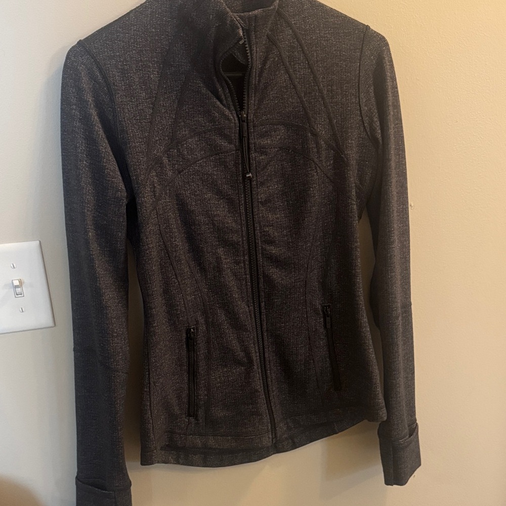 Lululemon Define jacket size 6